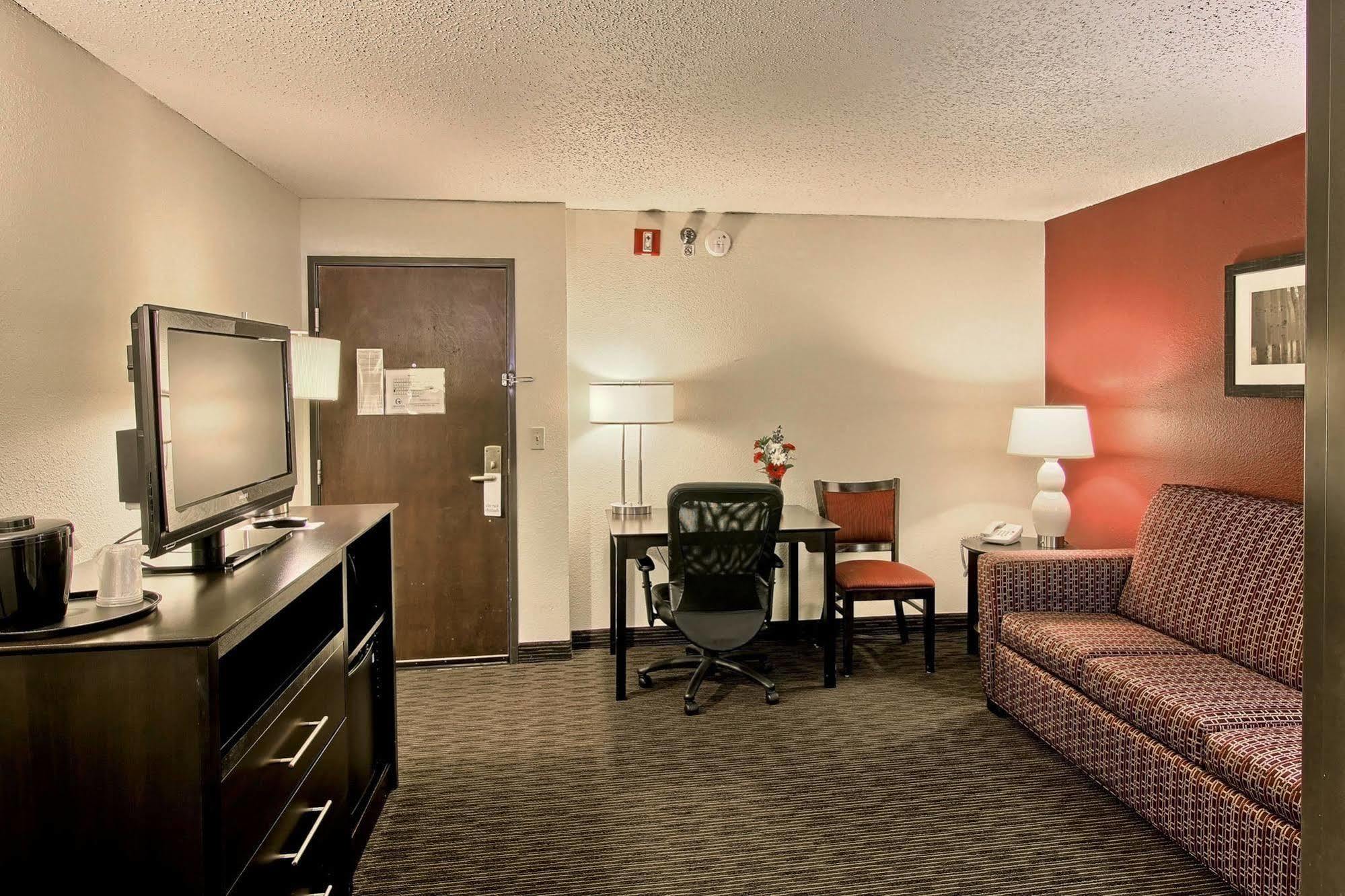 Blossom Hotel & Suites Traverse City Eksteriør billede